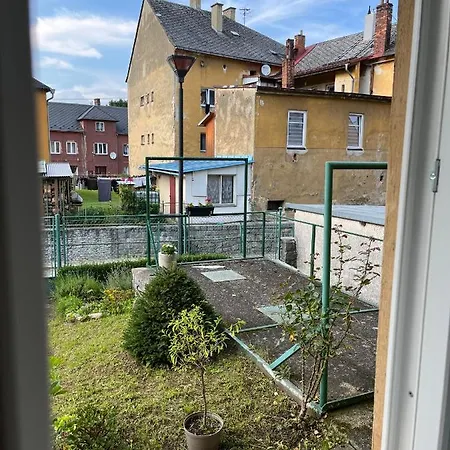 Pod Jánským Vrchem Apartamento *